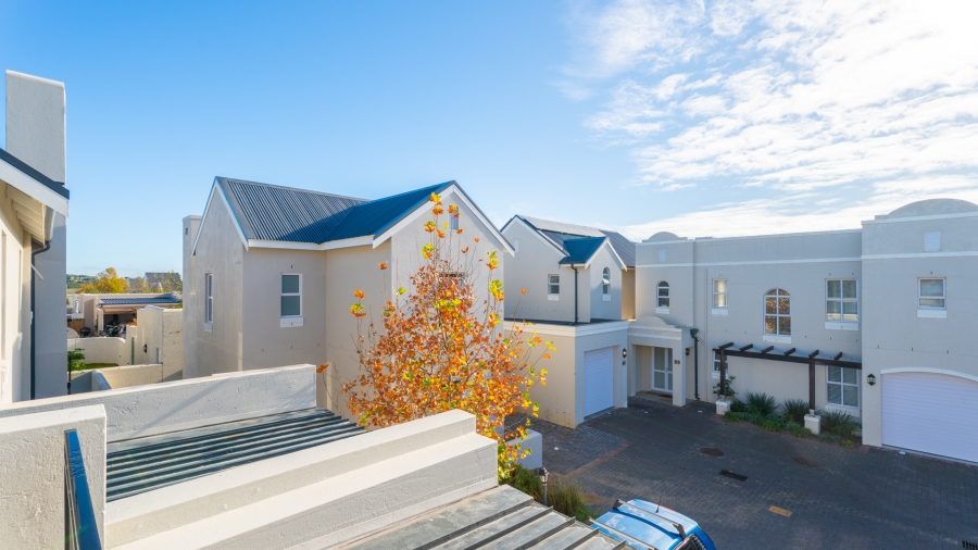 2 Bedroom Property for Sale in Stellenbosch Central Western Cape